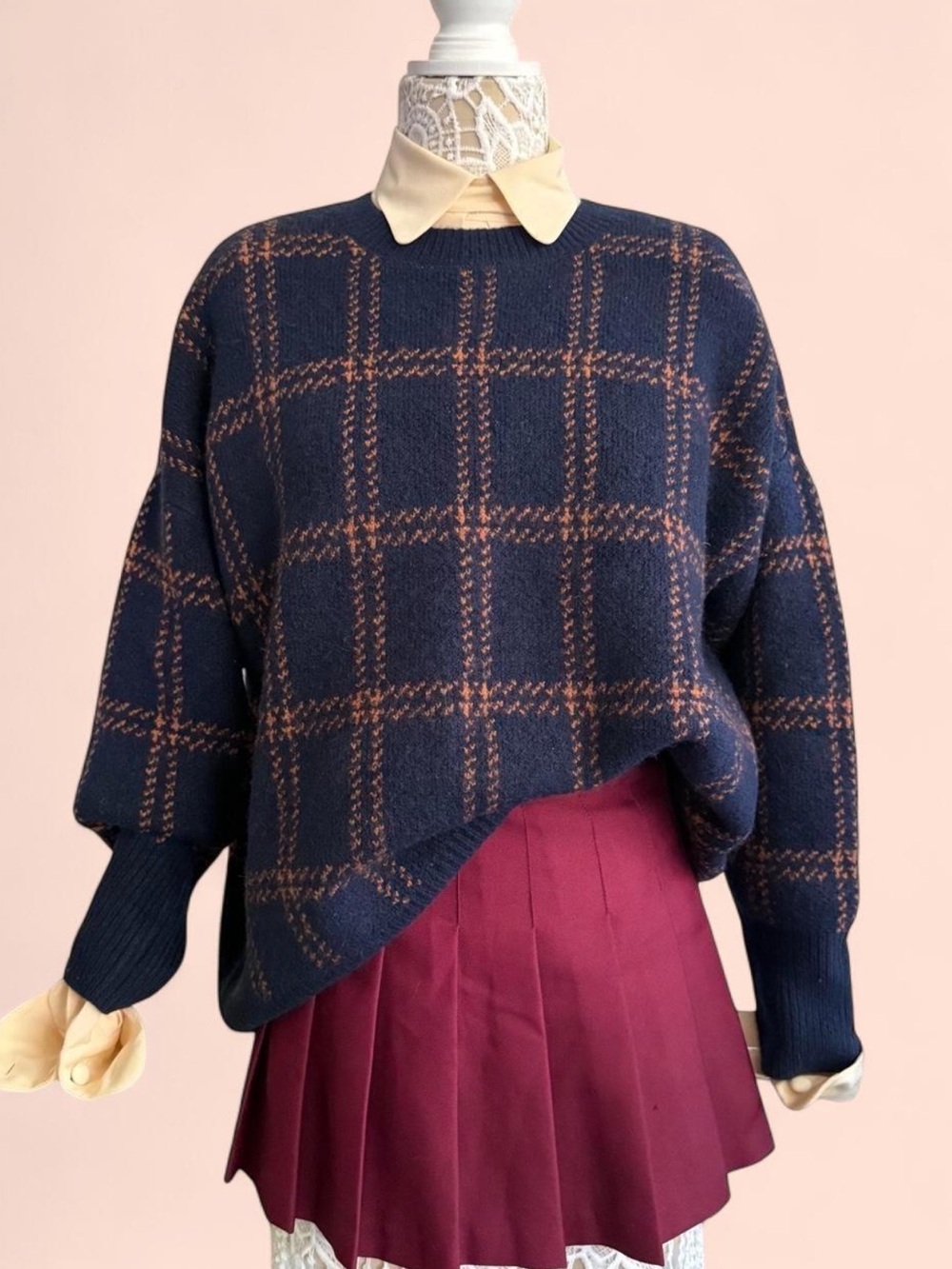 Vince Camuto Women's Navy and Rust Plaid Knit Boxy Sweater S